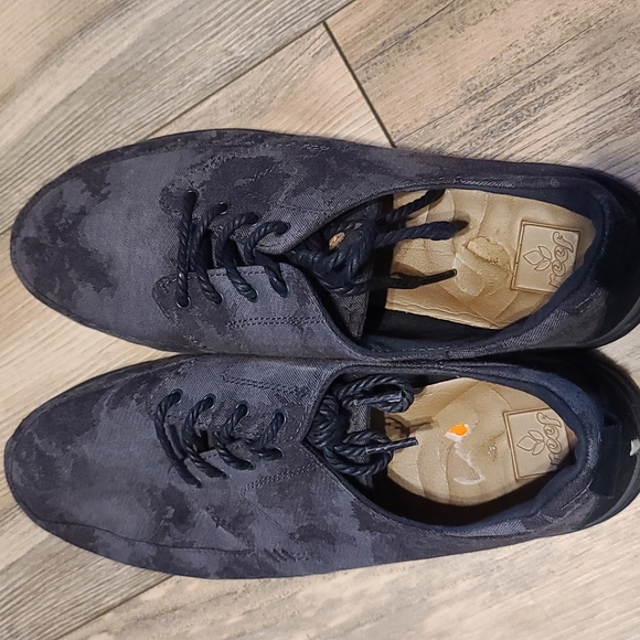 Reef Lace Ups Charcoal/Black 11 Womens - Picture 1 of 4